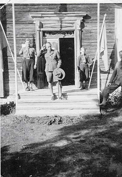 Folke Bernadotte med junselescouter 1938